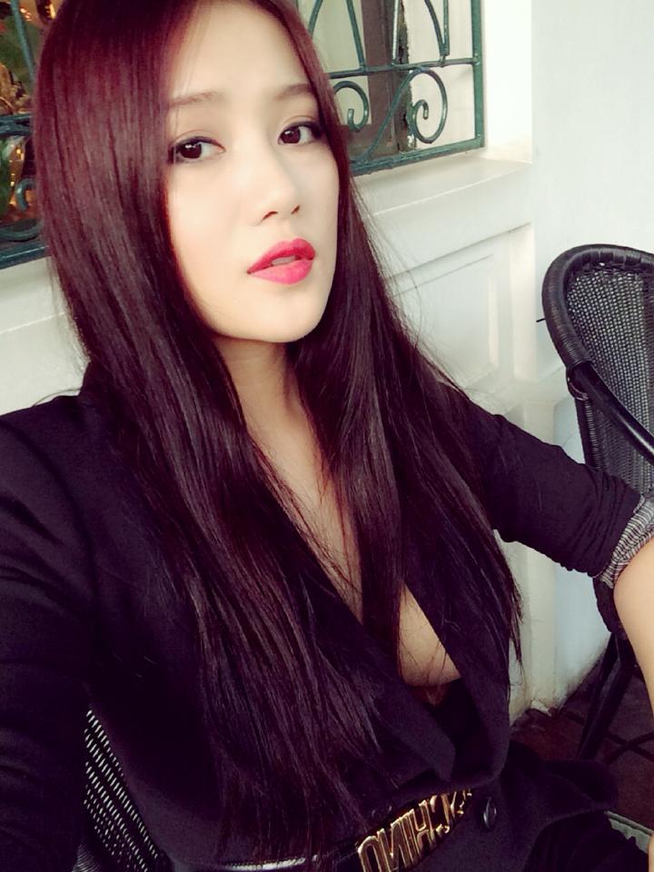 寶貝乖女你的奶真大水真多小芳